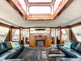 sophisticated lady yacht chicago