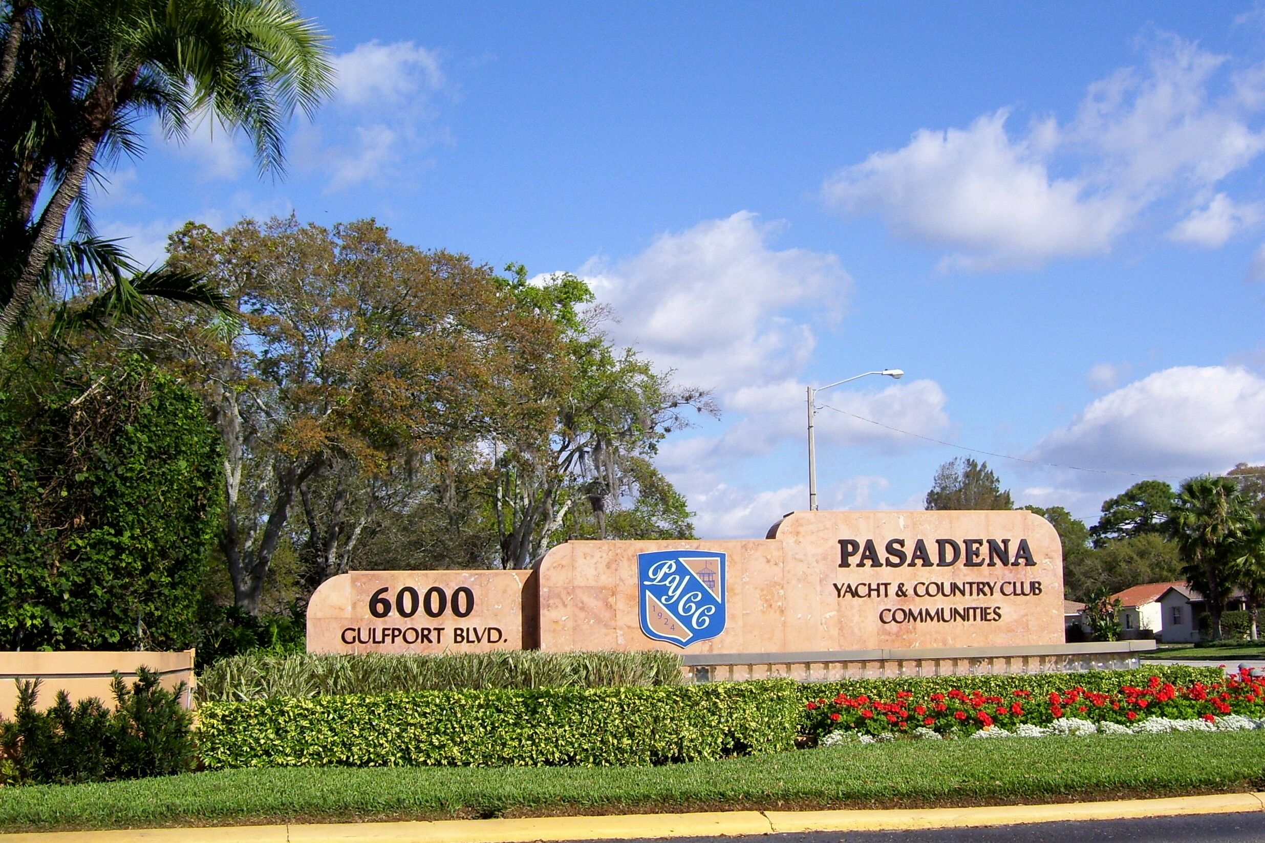 pasadena yacht and country club