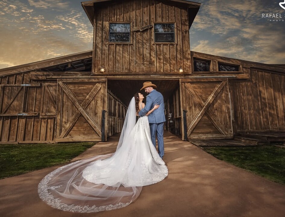 Lucky Spur Ranch Retreat + Updated Prices - The Knot