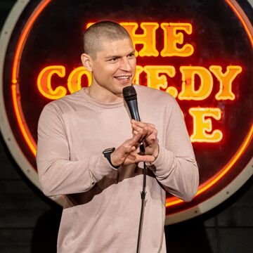 Adam Tiller Comedy - Stand Up Comedian - Seattle, WA - Hero Main