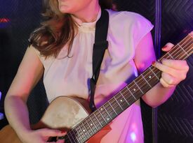 Maria Rose Entertainment - Singer Guitarist - Oak Park, MI - Hero Gallery 3