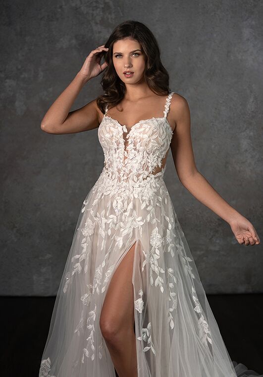 Essense of Australia D4258 Wedding Dress | The Knot