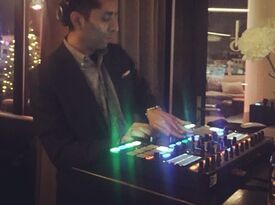 DJ Mani Midi (MaNiverse Inc.) - DJ - Humble, TX - Hero Gallery 1