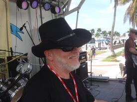 Dave Dean - Singer Guitarist - Fort Myers, FL - Hero Gallery 4