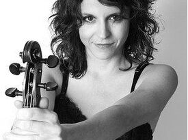 Carrie Bartsch - Violinist - Los Angeles, CA - Hero Gallery 1