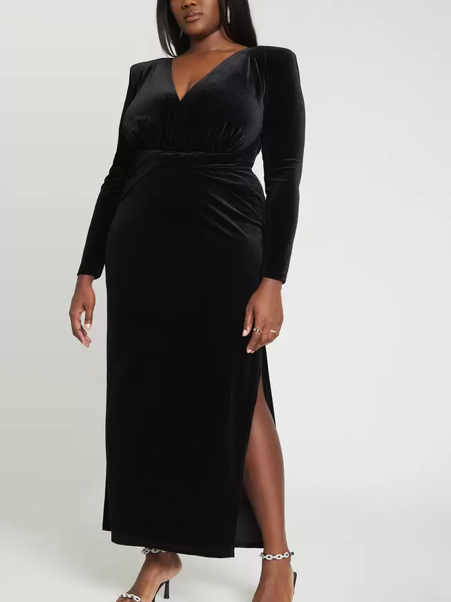 Plus size club on sale attire