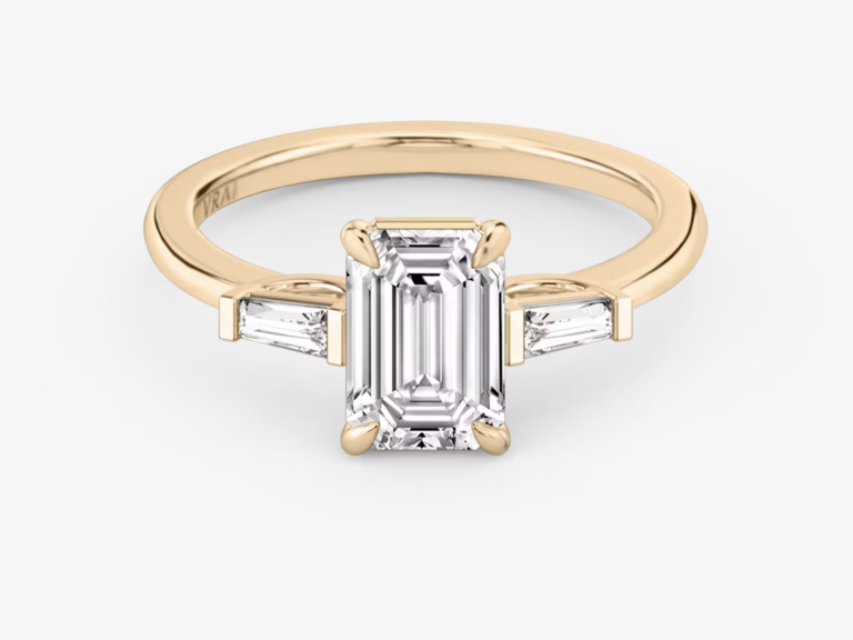 21 Glamorous Emerald-Cut Engagement Rings