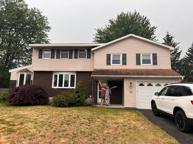 First House ๐