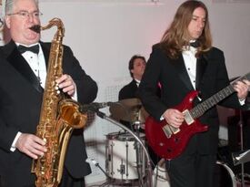 The Craig Satchell Experience Dance Band - Cover Band - Lansdowne, PA - Hero Gallery 2