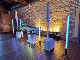 WKH Entertainment - DJ - North Ridgeville, OH - Hero Gallery 4