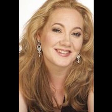 DianaBriscoe - Opera Singer - Los Angeles, CA - Hero Main
