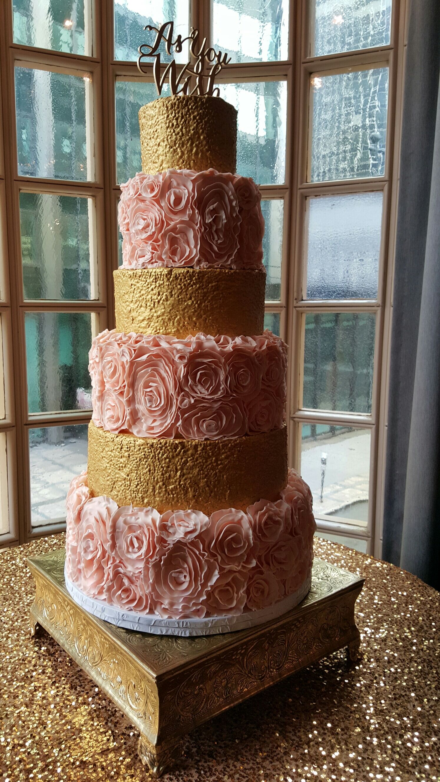 Short North Piece of Cake | Wedding Cakes - View 219 ...