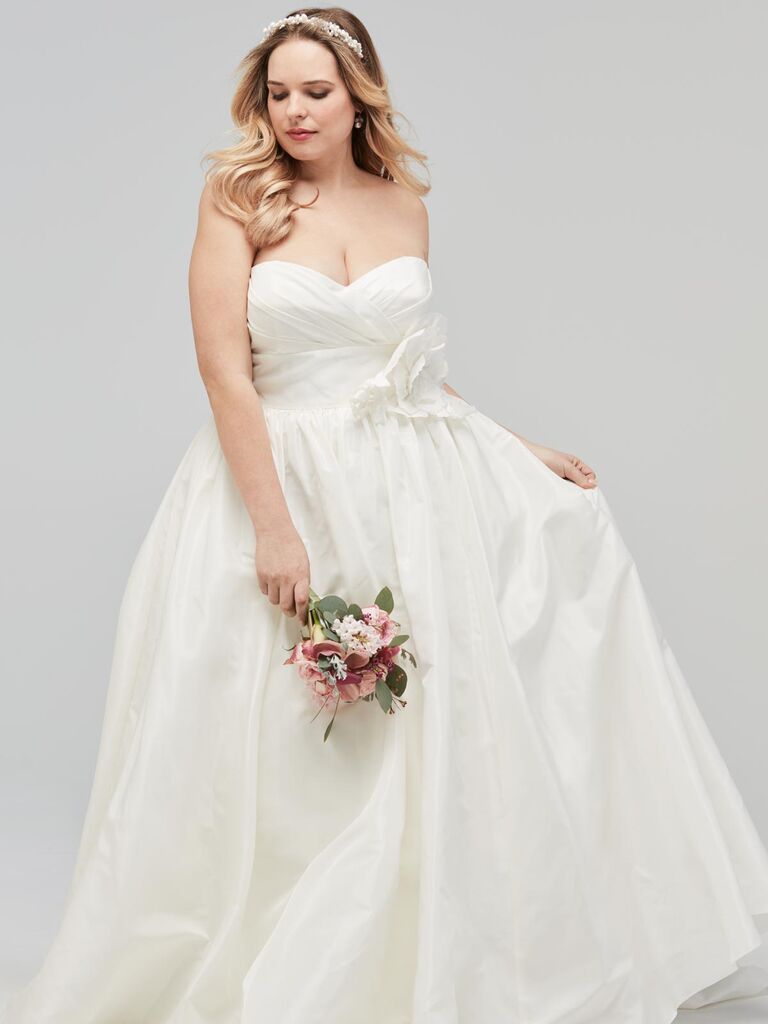 best bridal dresses for plus size