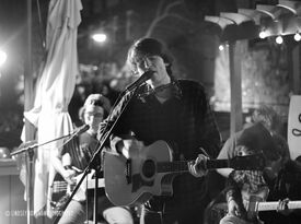 Dan Cousart - Singer Guitarist - Nashville, TN - Hero Gallery 1