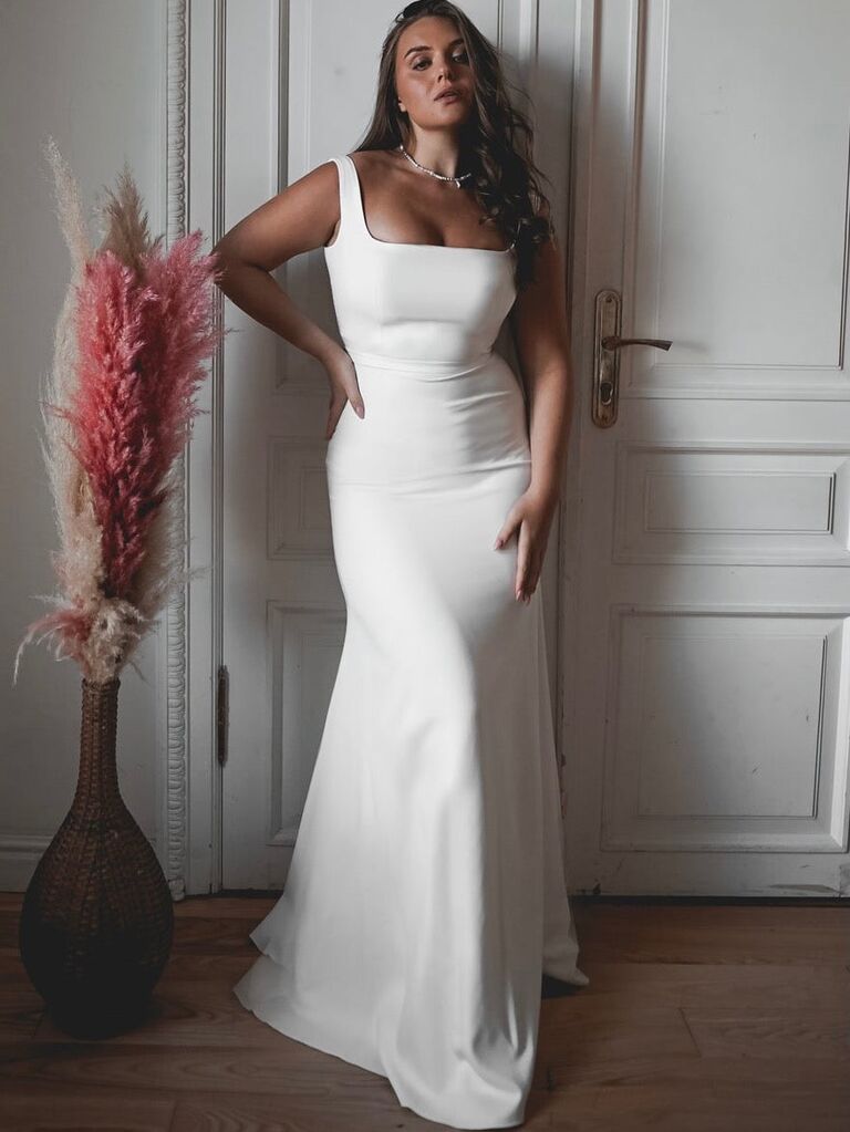 Petite curvy wedding dress best sale