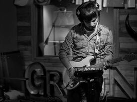 AJ Hirsch - Acoustic Guitar - Acoustic Guitarist - Alpharetta, GA - Hero Gallery 1