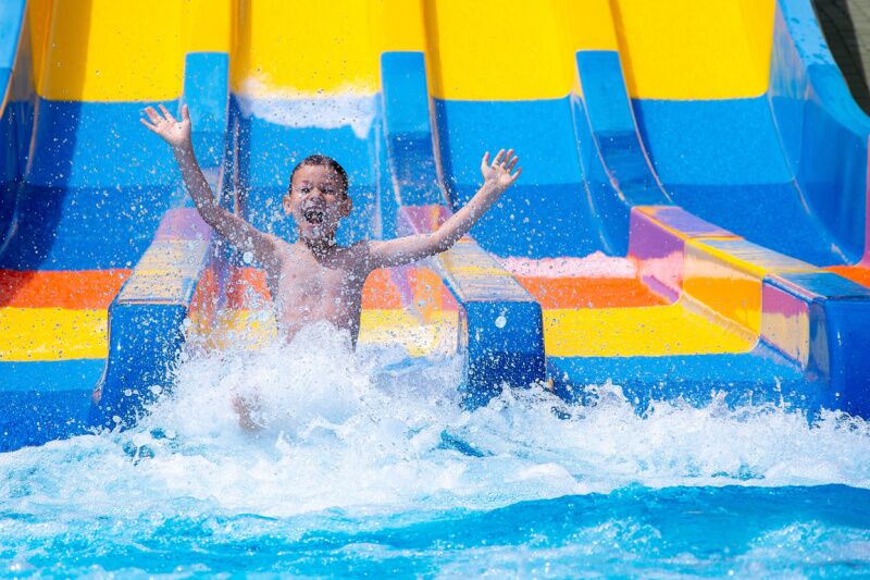 Water park paty - Summer Birthday Party Ideas for Kids and Adults