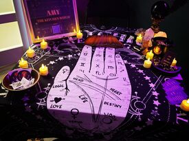 Amy The Kitchen Witch    Tarot Readings - Tarot Card Reader - Kansas City, MO - Hero Gallery 2