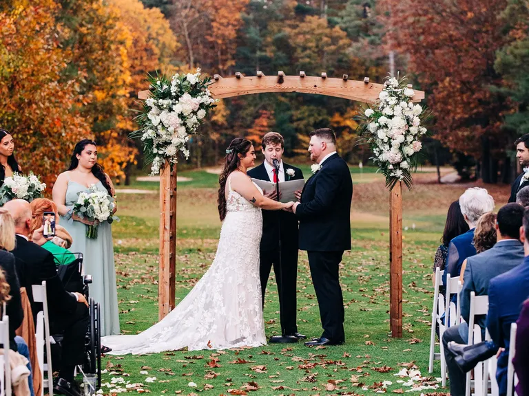 Butternut Farm Golf Club fall wedding venue in Stow, Massachusetts