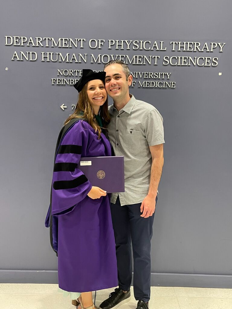 Dani graduates with her DPT!