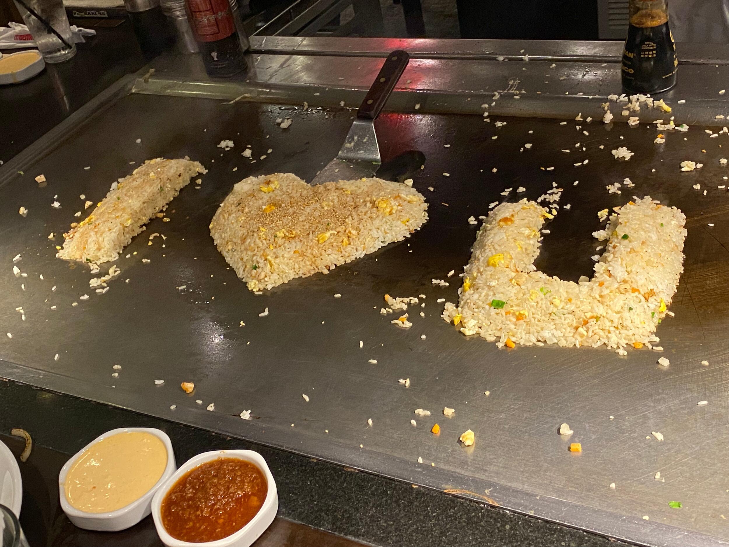 We celebrated our 4th anniversary (and 1 year until our wedding) with our first roadtrip together to the Mall of America!