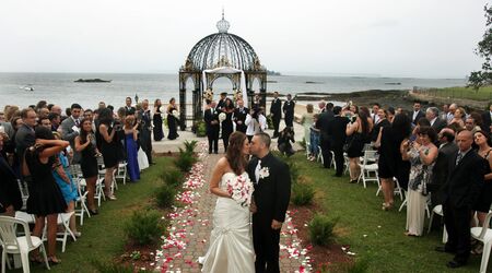 This Outdoor Wedding in São Paolo, Brazil, Featured Dozens of