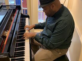 Great Wayne Productions LLC - Singing Pianist - Fort Washington, MD - Hero Gallery 1