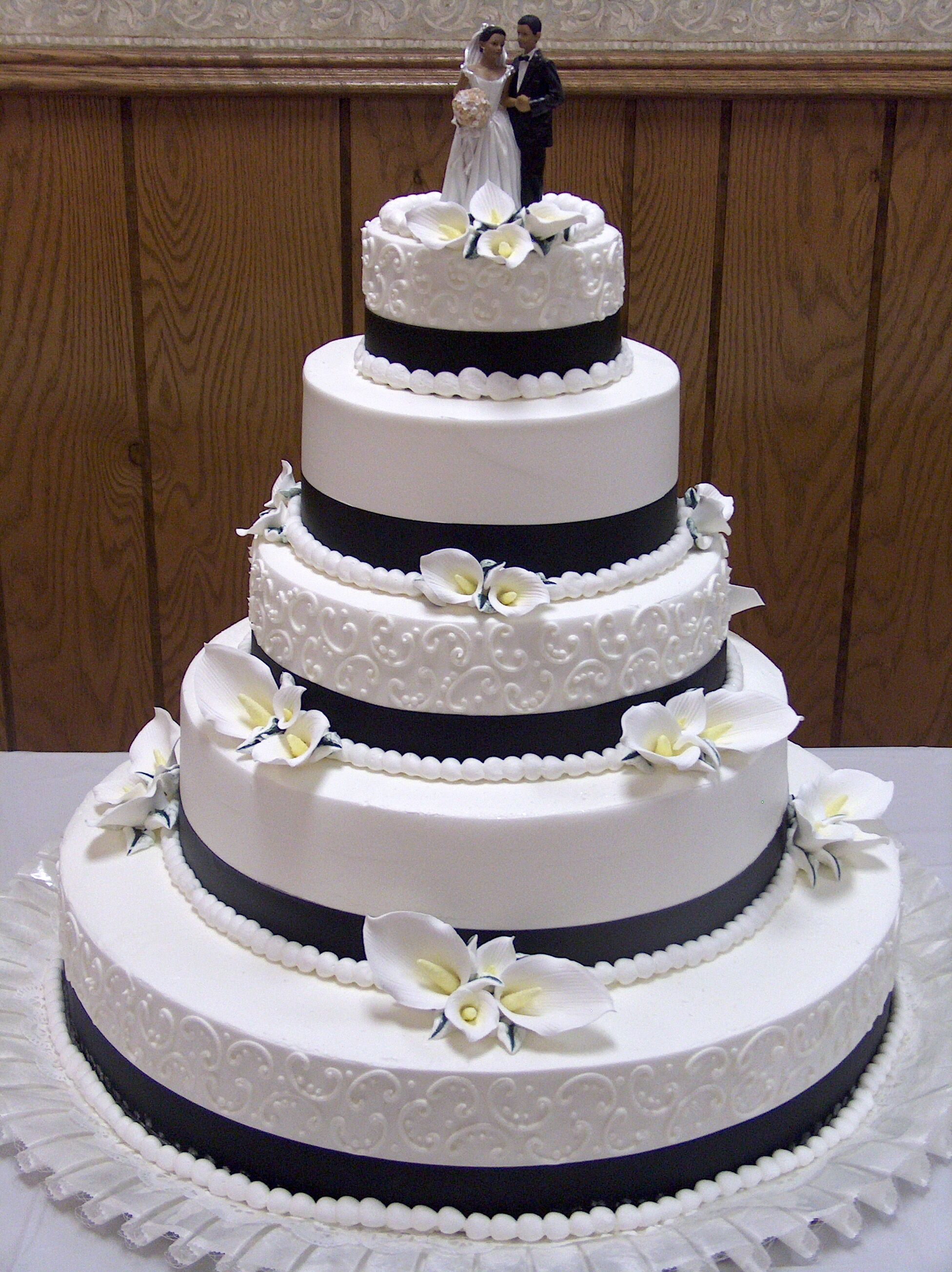 Moio s Italian Pastry Shop Wedding Cakes  Monroeville PA