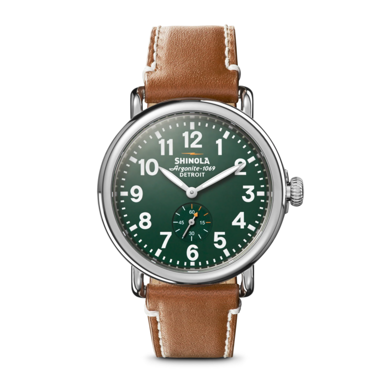 Engravable green watch