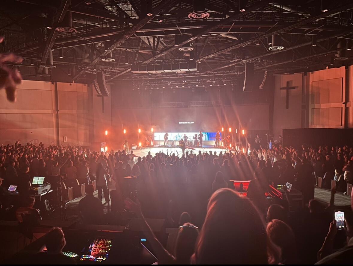 Kari Jobe, Cody Carnes, Sean Curran and Leeland concert!