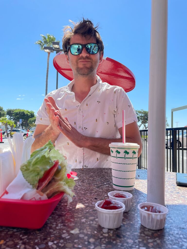 Stephen wanted to see what all the hype was about. East Coast versus West Coast burgers. Who won? 
