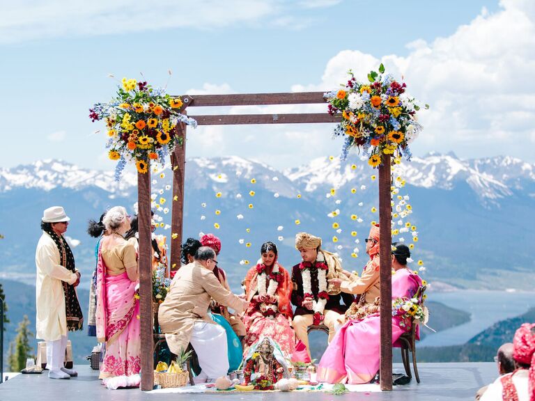 outdoor wedding venues nuptials in mountain