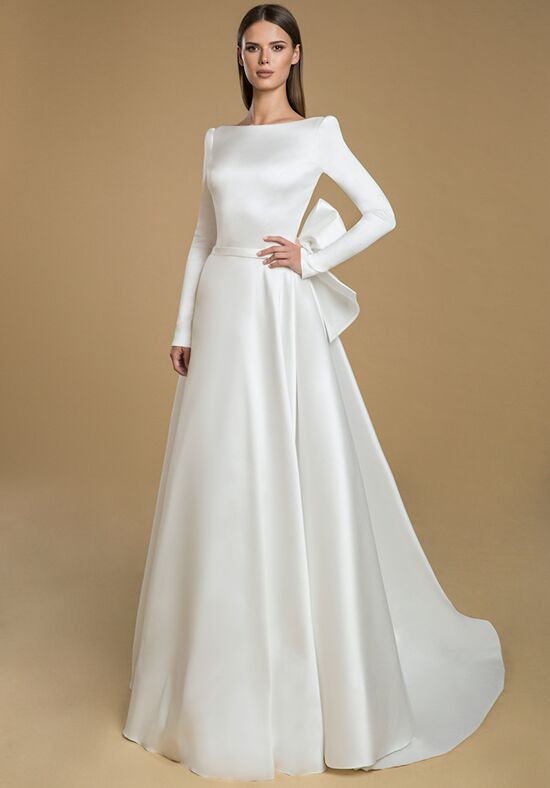 Kleinfeld long sleeve wedding on sale dress