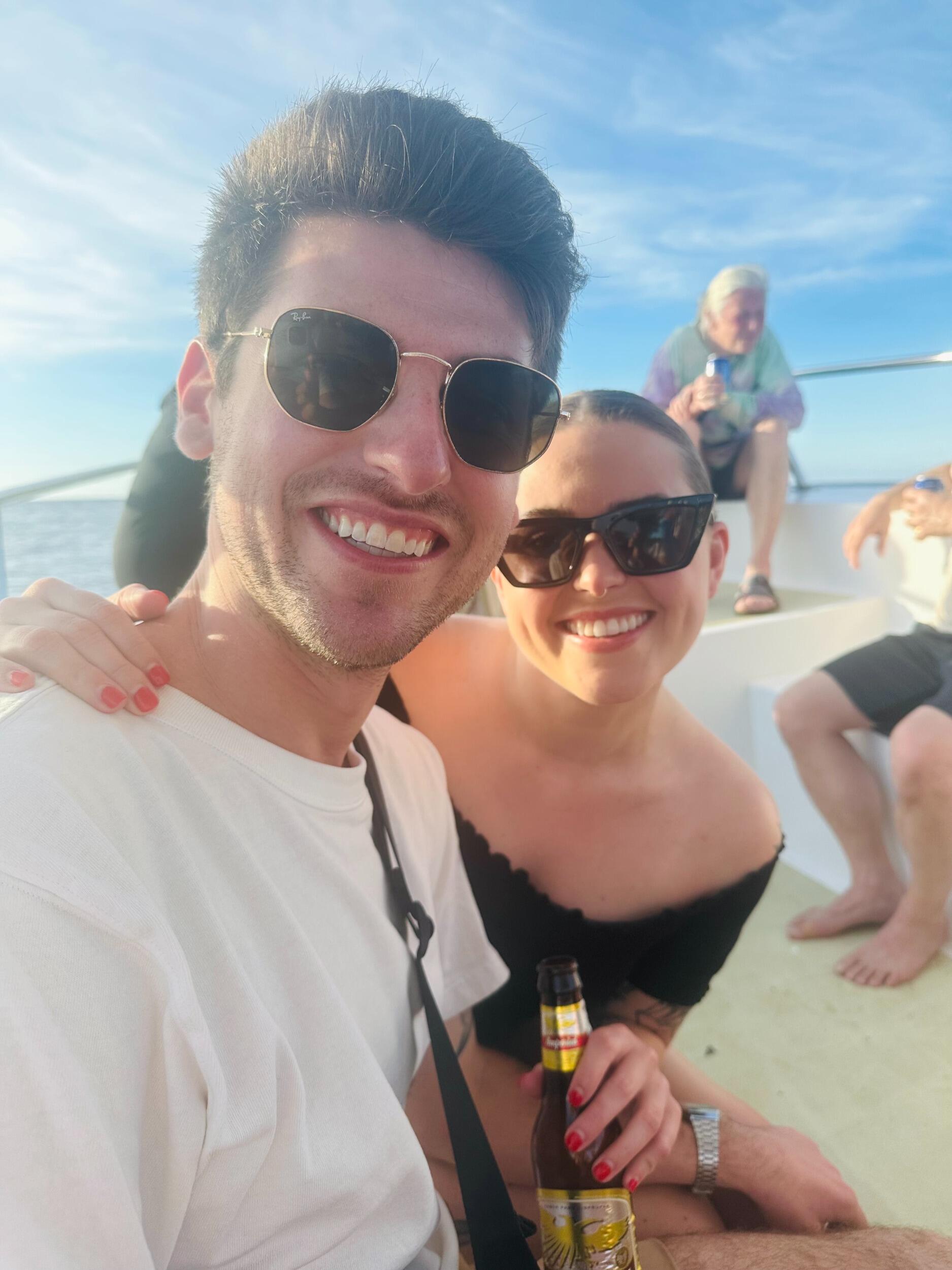 Nani and Conner take their first international trip together to Roatan, Honduras. They went scuba diving with Nani's dad. 