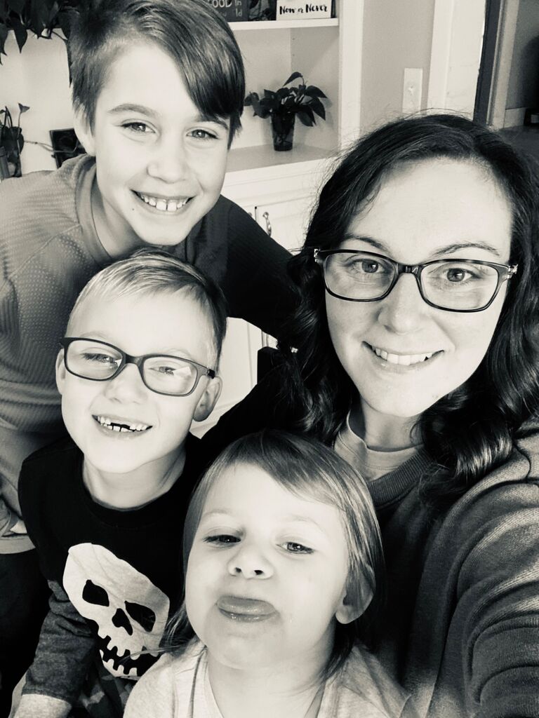 Ashley bought an old home that was in need of some repairs. After a failed set up from a friend, and many cold nights due to a faulty HVAC system, Ashley reached out to Josh for advice. 