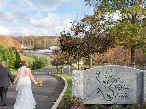Denise Candelaria And Carlos Ramos S Wedding Website The Knot