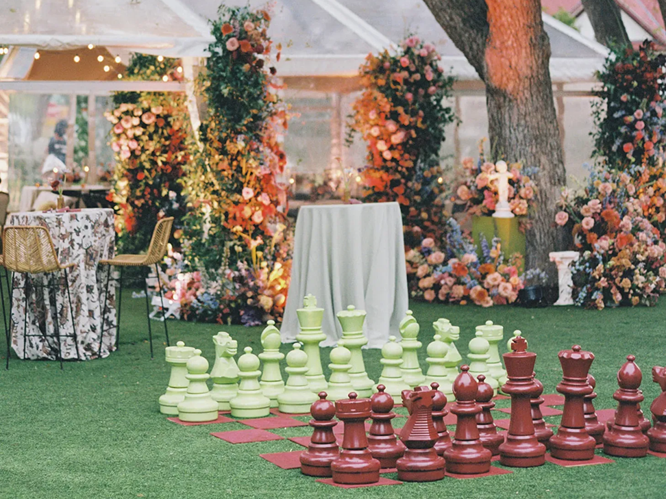 22 Ideas for Your Wedding Cocktail Hour That Keep the Party Going