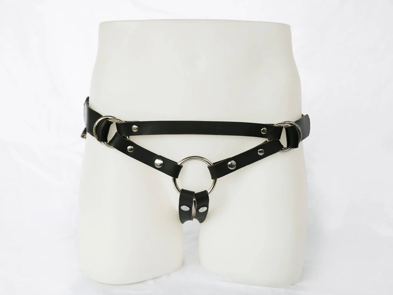 The 12 Best Strap-On Dildos And Harnesses To Shop Now