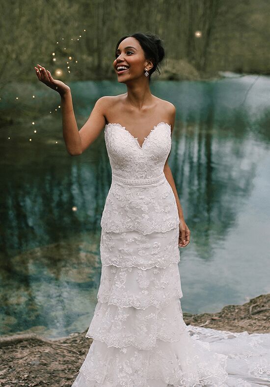 tiana wedding dress