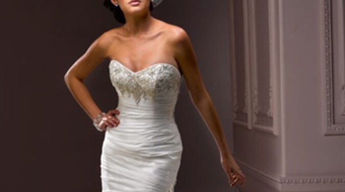 Lyn den rose bridal hotsell