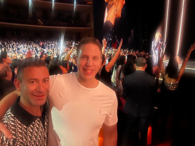 Alex finally understand's John's LOVE for Adelle from the second row in Las Vegas, Nevada