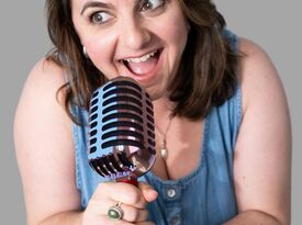 Emily Taradash Comedy - Comedian - Overland Park, KS - Hero Gallery 2