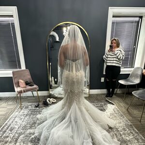 Gallery Photo 17
