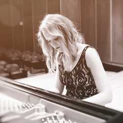 Alissa Freeman Pianist, profile image