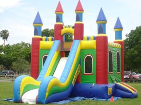 Awesome Kids Party Rental - Bounce House - Miami, FL - Hero Gallery 2
