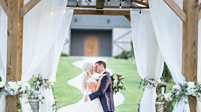Car barn georgetown wedding | Honestweddingadvice.com