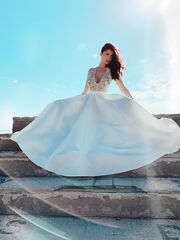 lauren elaine wedding dress