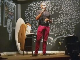 Jaylen X. Banks - Stand Up Comedian - Philadelphia, PA - Hero Gallery 1