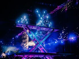 Zero Gravity Arts - Circus Performer - Las Vegas, NV - Hero Gallery 1