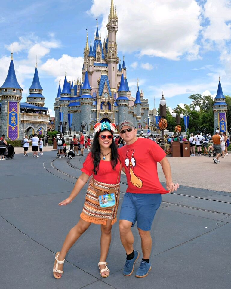 Disney bounding as Moana and Hei hei ❤️

Princess pose, Dave just nailed it! 